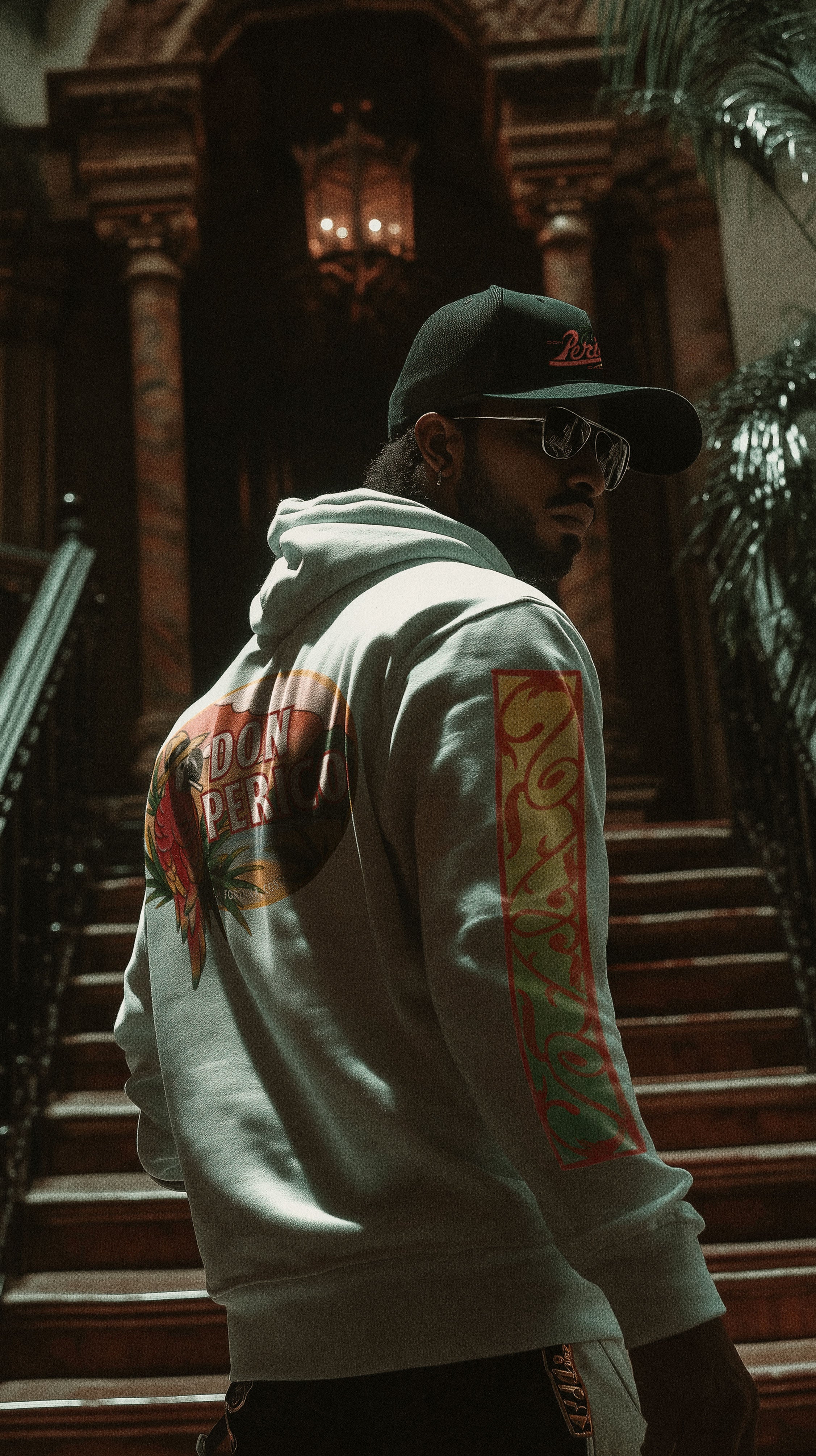 LA FORTUNA Hoodie