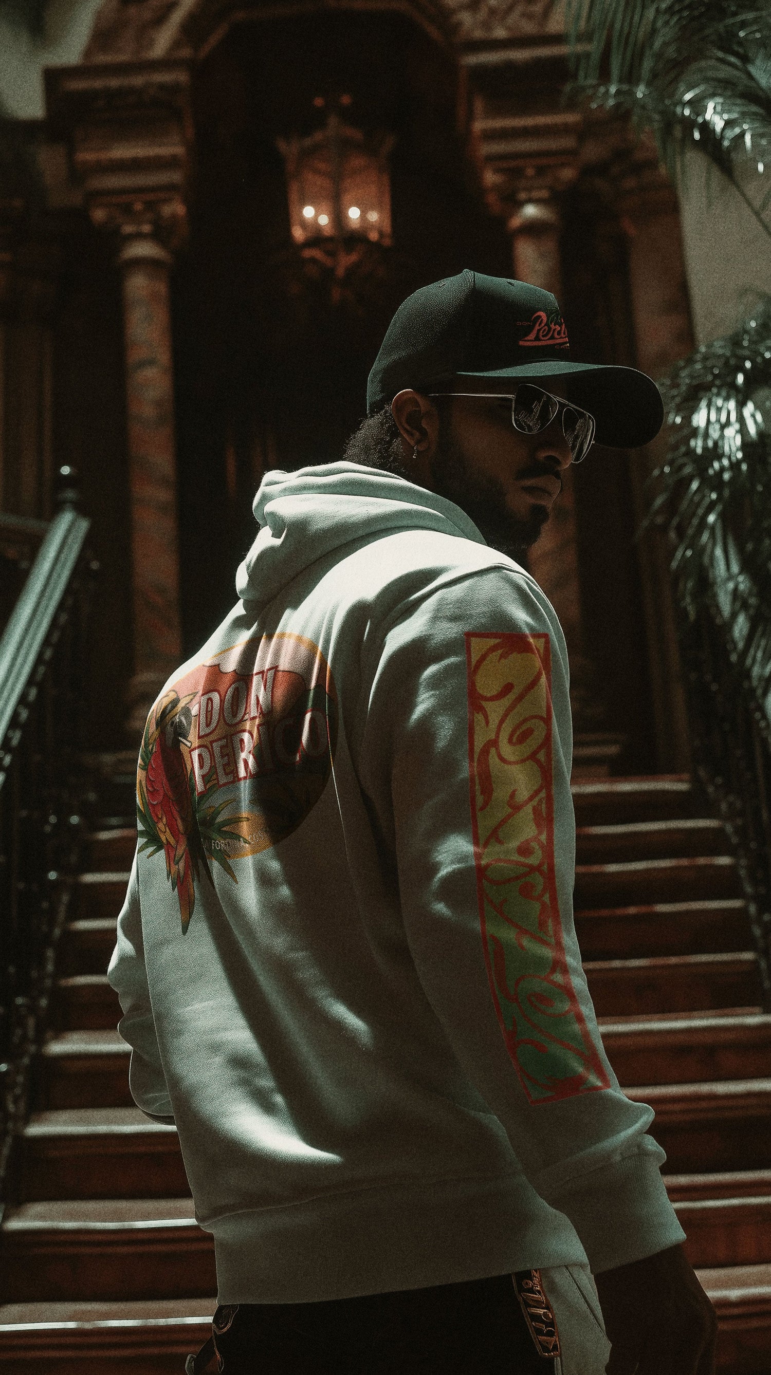 LA FORTUNA Hoodie